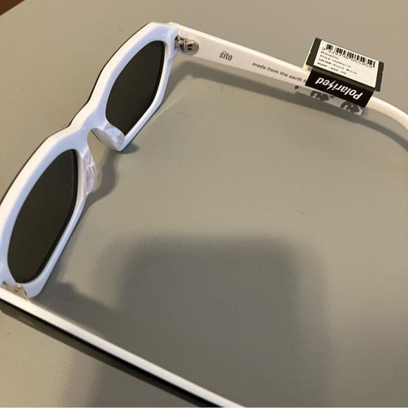 NWT Anthropologie Sito Shades Kinetic Polarized Sunglasses Black & White Pattern